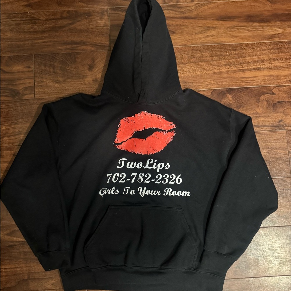 Black Two Lips Hoodie